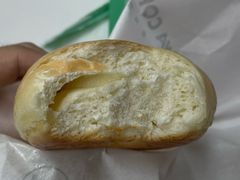 艾许黄油贝果-NOWWA挪瓦咖啡(深铁置业大厦店)