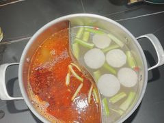 鴛鴦鍋底-二刀潮牛(重庆光环购物公园店)