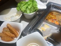-海底捞火锅鲜切牛肉主题店(长寿路店)