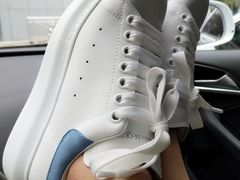 -Alexander McQueen(远洋太古里店)