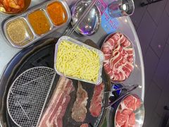 -玄希浪漫厨房·韩料烤肉(湖滨银泰in77店)