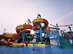 -欢乐水魔方水世界