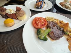 -大中华希尔顿酒店 念 全日制自助餐厅·亲子·聚餐