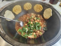 -鲁员外地锅鸡地锅鱼(古墩路店)