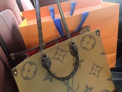 -LV路易威登(时代广场店)