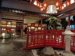 -艺漫酒店(苏州寒山寺狮山路地铁站店)