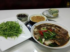 -鑫悦楼煎蟹·16年海鲜大排档