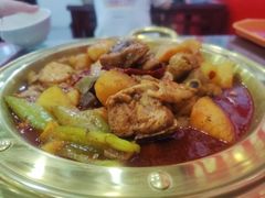 -牛一嘴·兰州牛肉面·大盘鸡(财富中心店)