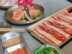 -围炉肉舍•炭烤活鳗•丹东海鲜烤肉(步行街店)