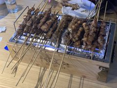 -烤满分·东北烧烤(首经贸店)