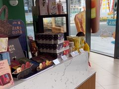 -奈雪的茶(优特汇店)