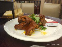 烤猪蹄-渝小厨(新吴店)