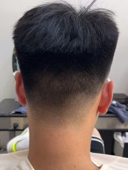 -米娜造型蛋白烫发