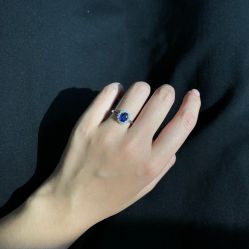 -威德钻石-克拉钻大本营(南京东路店)