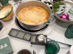 -喃喃椰·糟粕醋·椰子鸡火锅(七堡花园店)