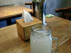 -绿柠食堂(北外滩店)