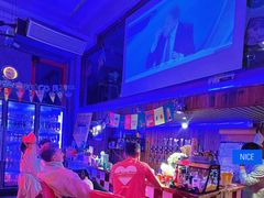 大堂-VIKING SALOON美式烟熏烤肉精酿餐酒吧