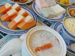 -捷信牛奶甜品世家(学府店)