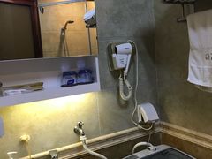 -凤凰印象公寓(深圳罗湖大剧院东门店)