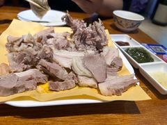 -蒙艾里民族传统菜蒙餐