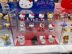 -泡泡玛特POPMART(天环购物中心店)