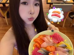 -华邑酒店·鲜艳全日自助餐厅