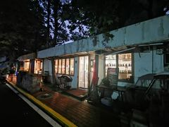 -猫爷的腔调·黔小馆(交大医学住宅区店)