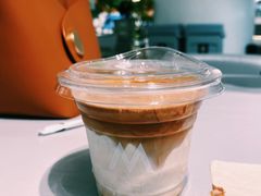 -M Stand(宁波万象城店)