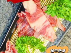 -赤铁扒拉锅·烤串·烤鸽子