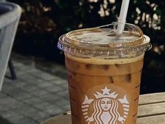 -星巴克臻选(青岛金狮广场店)