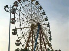 -巨鹏飞梦幻海岸