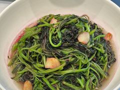 清炒米苋-源牌酒店·家常六安菜