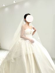-拉瑞娜LaReine婚纱礼服高级定制