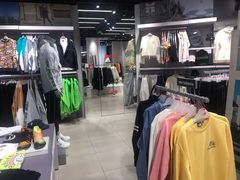 -NIKE品牌体验店(北京蓝色港湾店)