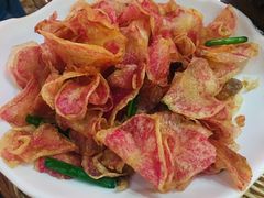 丽江紫洋芋-老滇山寨•云南特色菜•地方菜•民族风情歌舞表演(金碧店)