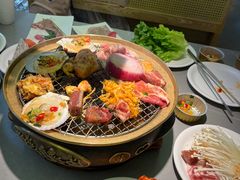 -山焱·炭火自助烤肉(周浦万达店)