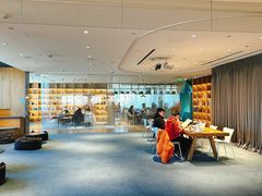 -蔚来中心(北京中关村店)