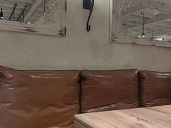 -玛格萝妮比萨屋(陆家浜路店)