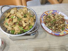 -江城燕子大排档(江汉路步行街店)