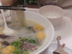 -鸭得堡老鸭汤·鸭血粉丝(南京博物院店)