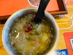 -海盗虾饭·剥好的小龙虾饭(SOHO尚都店)