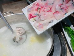 -淘米捞·米汤脆鲩鱼火锅(福田皇岗店)