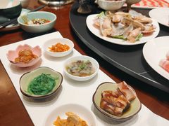 -余欢领鲜火锅(新街口店)
