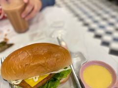 -澳门陈光记烧味饭店(南京德基广场店)
