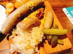 -麦落精酿啤酒餐吧(先农大院店)