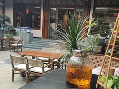 -华冠悠岚·庭院餐厅(青城后山店)