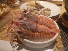 -雍和会海鲜姿造自助(湖东路店)