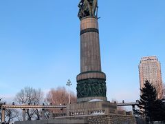 -人民防洪胜利纪念塔