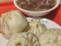-护国寺小吃店(红莲南路店)