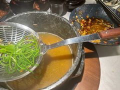 -芸山季·云南野生菌火锅(人民广场来福士店)